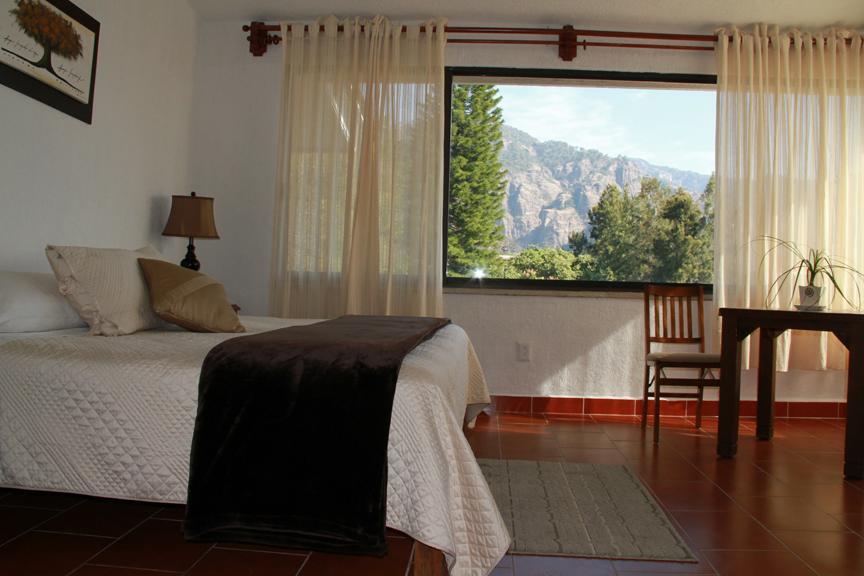 Hotel Quinta Del Sol Тепоцтлан Стая снимка