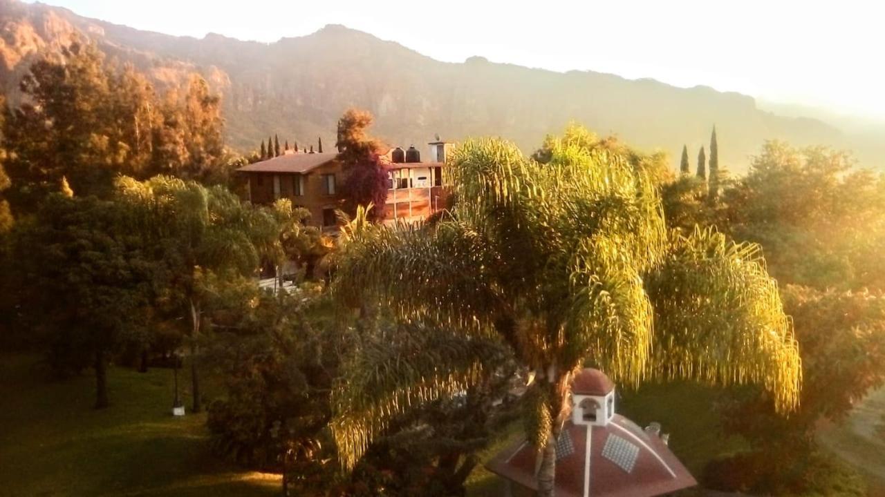 Hotel Quinta Del Sol Тепоцтлан Екстериор снимка