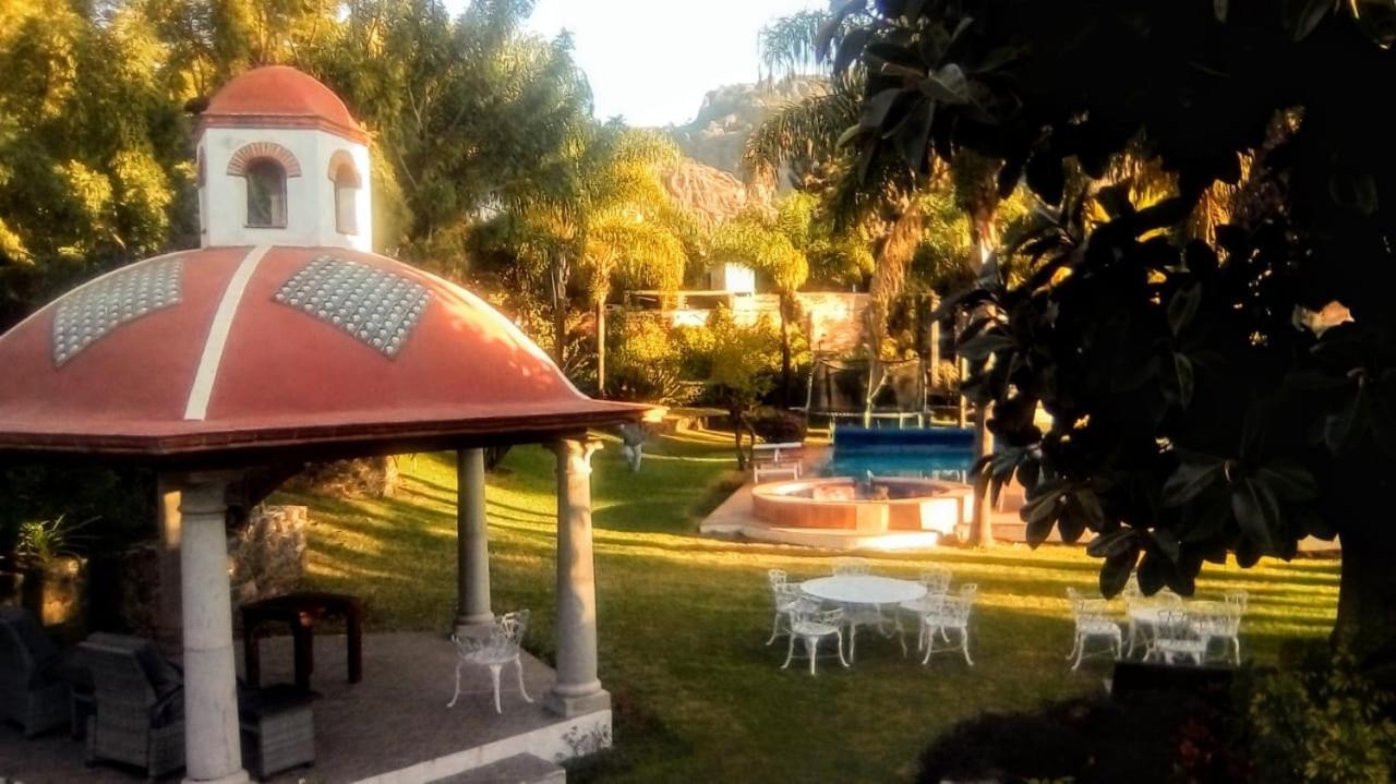 Hotel Quinta Del Sol Тепоцтлан Екстериор снимка